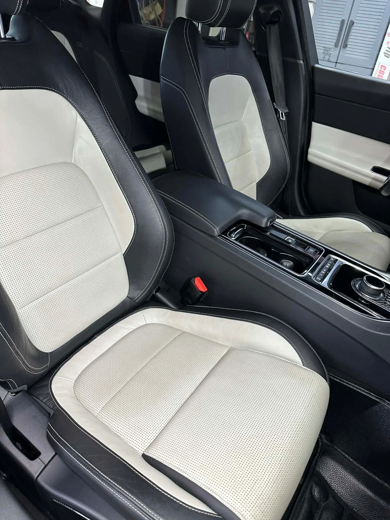 Jaguar Xf Jaguar XF R-Sport 3.0D V6 300 к.с. Virtual Cockpit, снимка 16 - Автомобили и джипове - 54979459