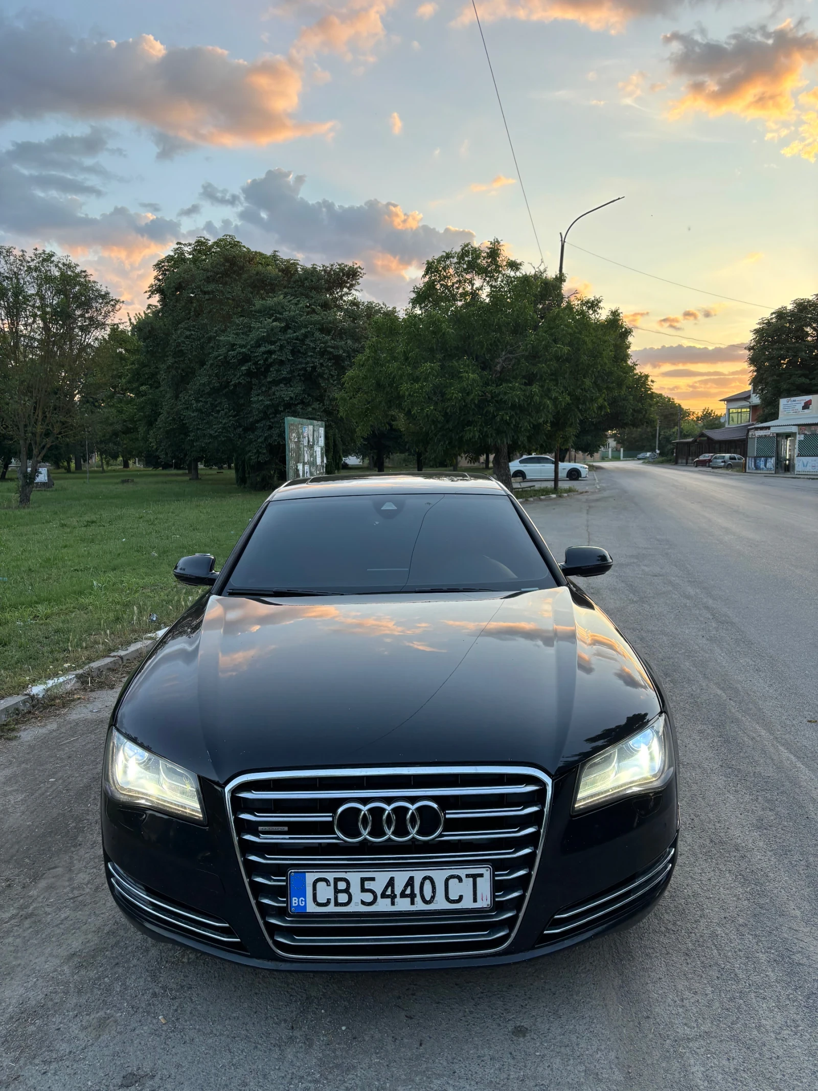 Audi A8 3.0TDI , снимка 2 - Автомобили и джипове - 54982500