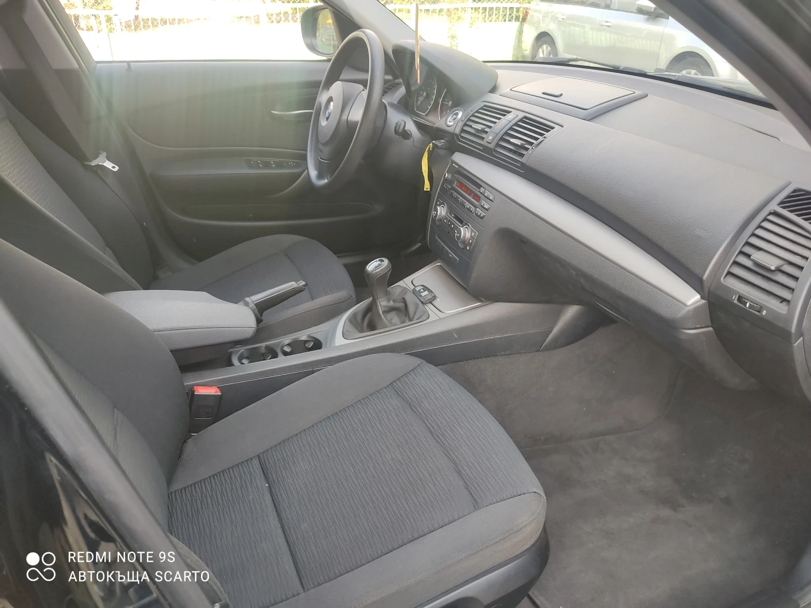 BMW 116 D, 2011г, 6 скорости, 115кс, снимка 14 - Автомобили и джипове - 55891909