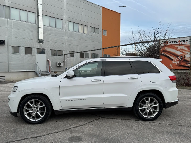 Jeep Grand cherokee SUMMIT* Всички екстри* Сервизна Книжка! , снимка 2 - Автомобили и джипове - 49301630