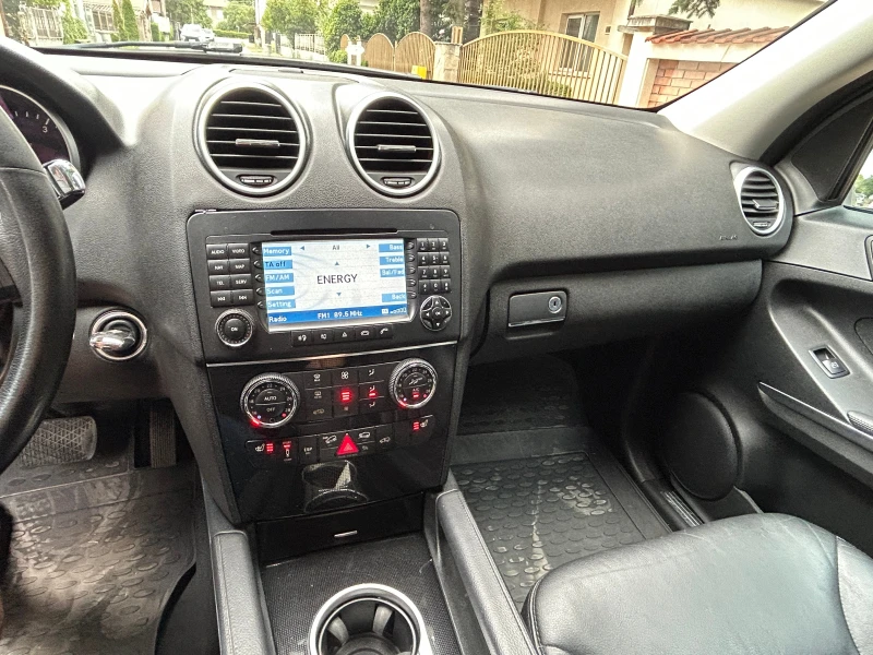 Mercedes-Benz ML 320 3.2CDI 224K, снимка 13 - Автомобили и джипове - 51083594