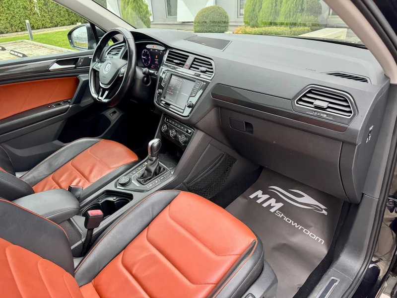 VW Tiguan -ПАНОРАМА-360КАМЕРИ-DIGITAL-4X4-KEY-GO-МЪРТВА ТОЧК, снимка 12 - Автомобили и джипове - 52374332