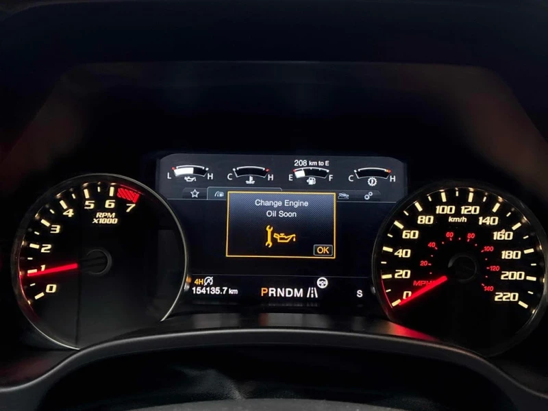 Ford F150 2017 Raptor * CARFAX * БЕЗ ПЪРВОНАЧАЛНА ВНОСКА, снимка 8 - Автомобили и джипове - 53120201