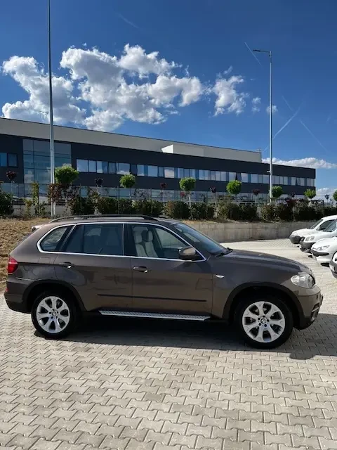 BMW X5 X DRIVE 30D - изображение 5
