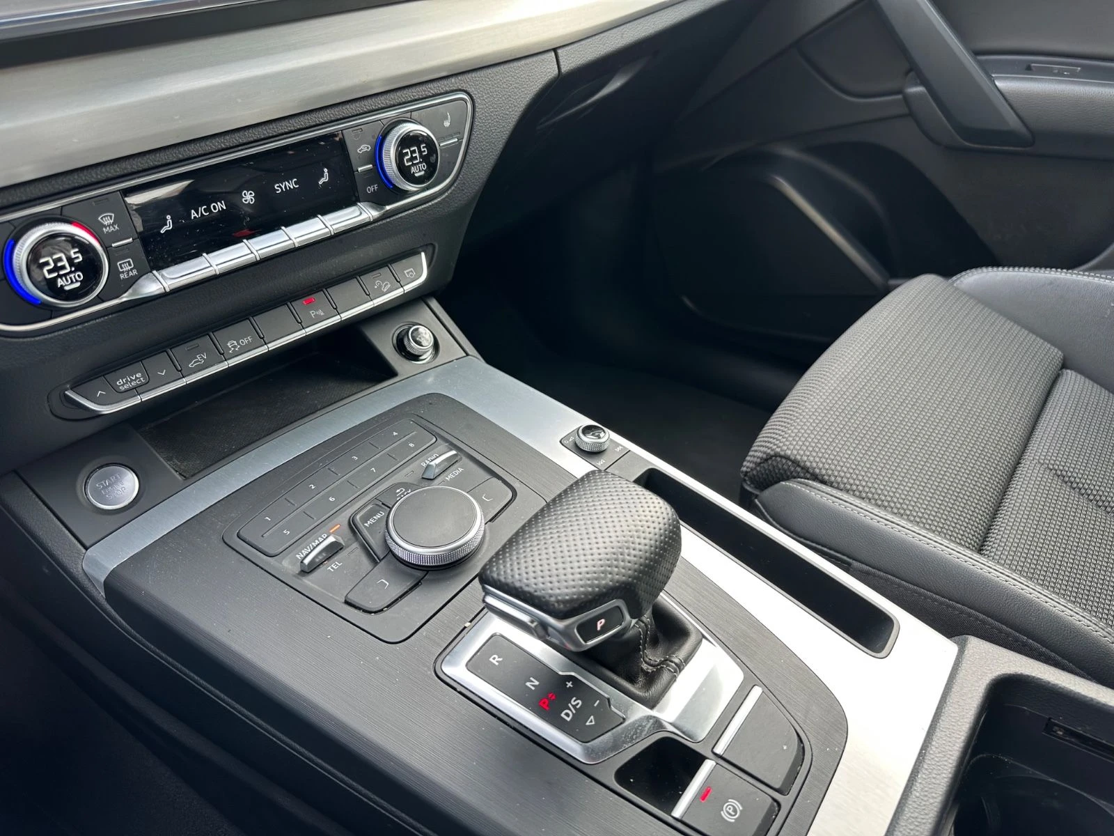 Audi Q5 50PHEV/367HP/QUATTRO/SPORT/S-LINE/CAM/415v | Mobile.bg   12