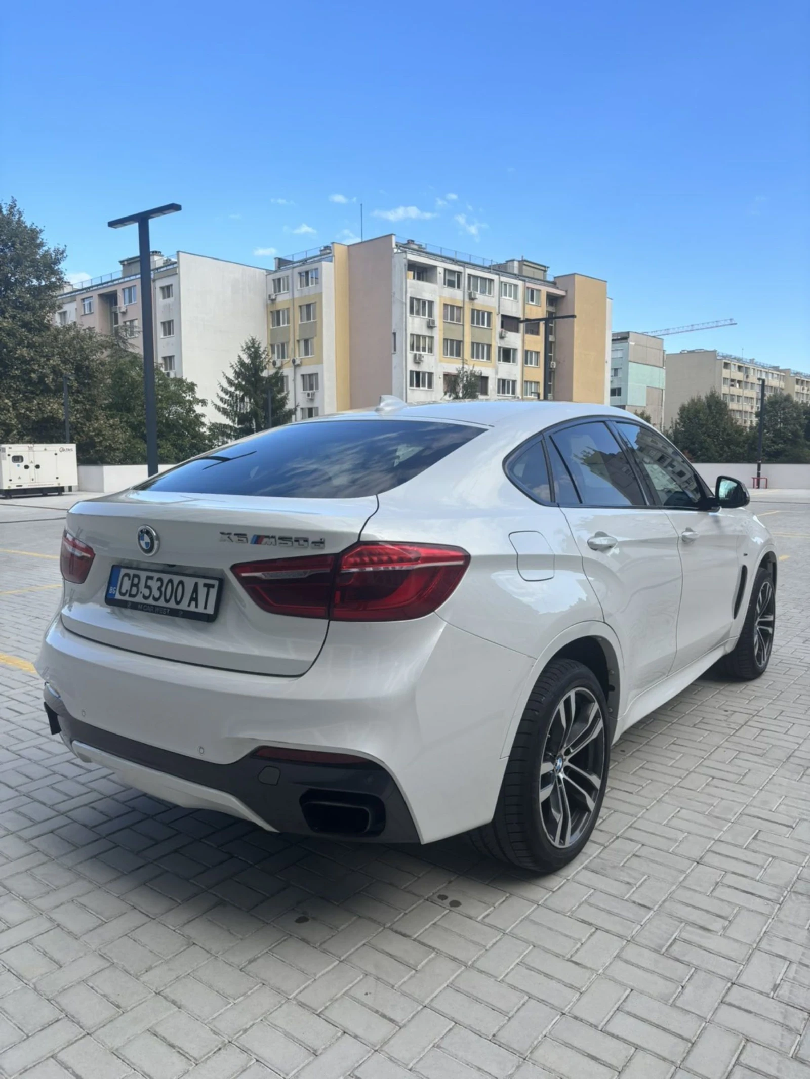 BMW X6 M50D - изображение 4