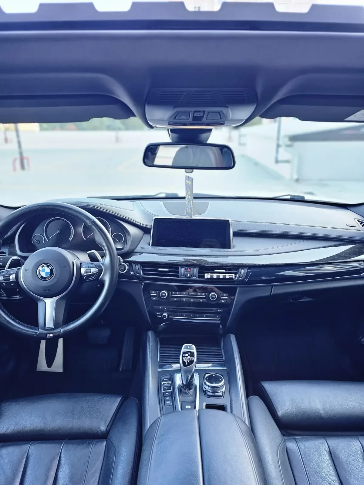 BMW X6 M50D - изображение 9