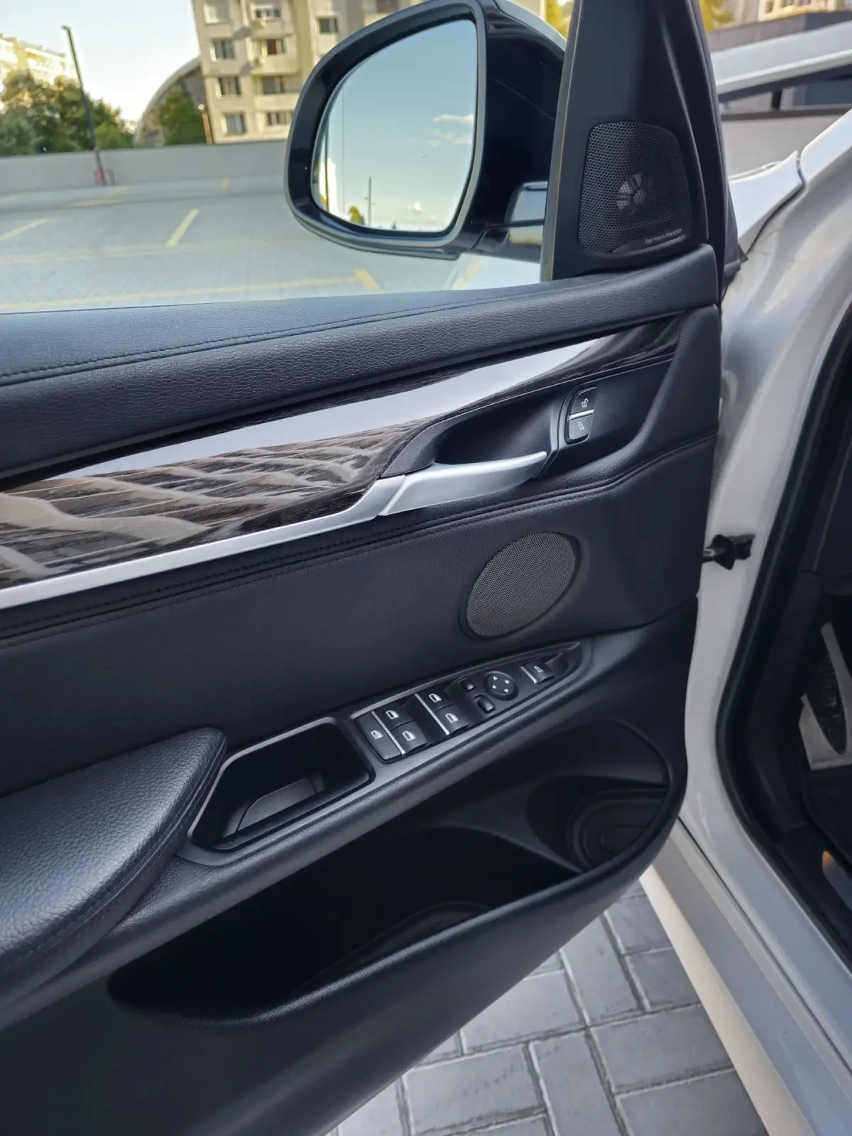 BMW X6 M50D - изображение 8