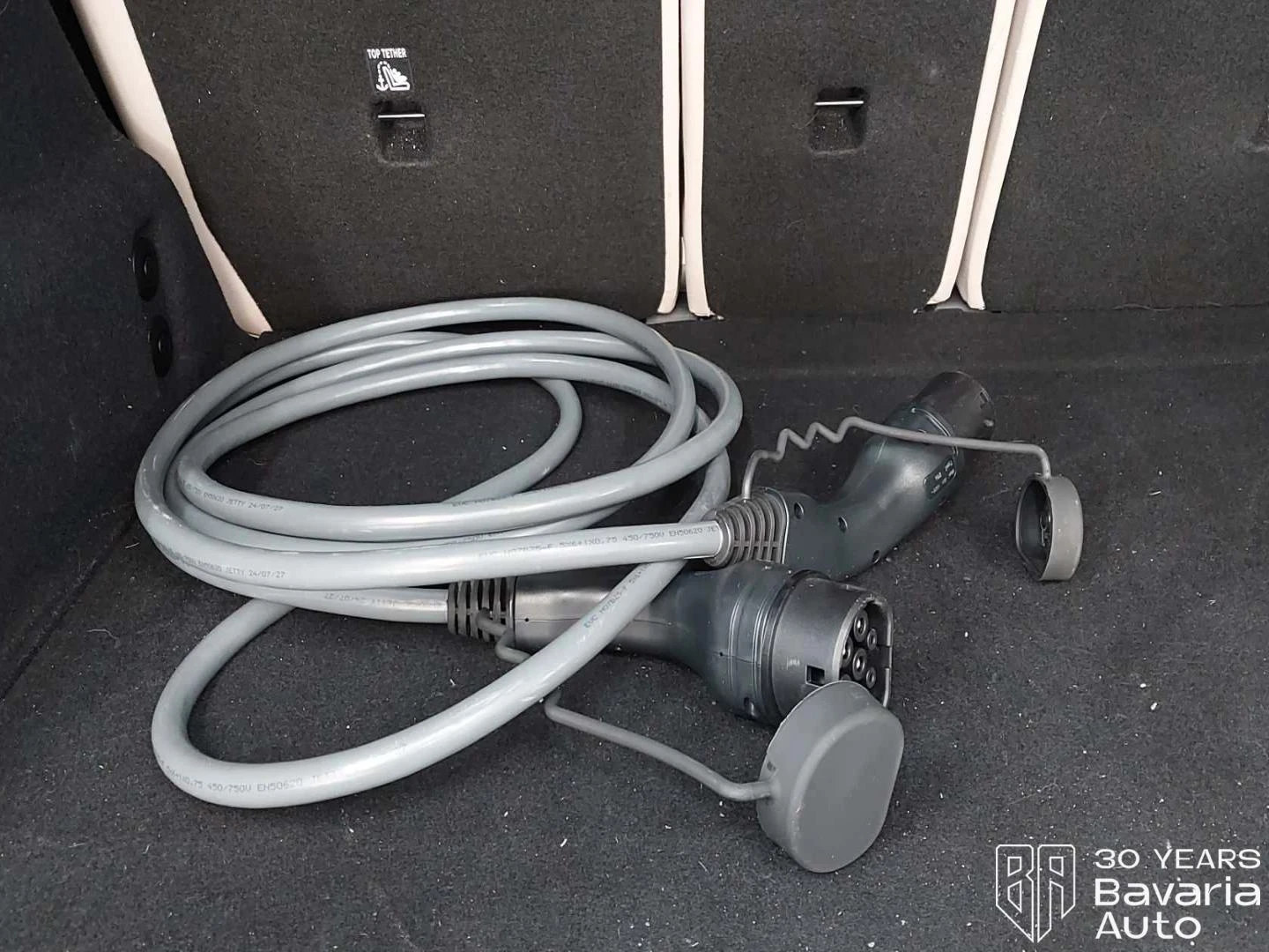 BMW iX1 20 eDrive M Sport Paket, снимка 13 - Автомобили и джипове - 54230249