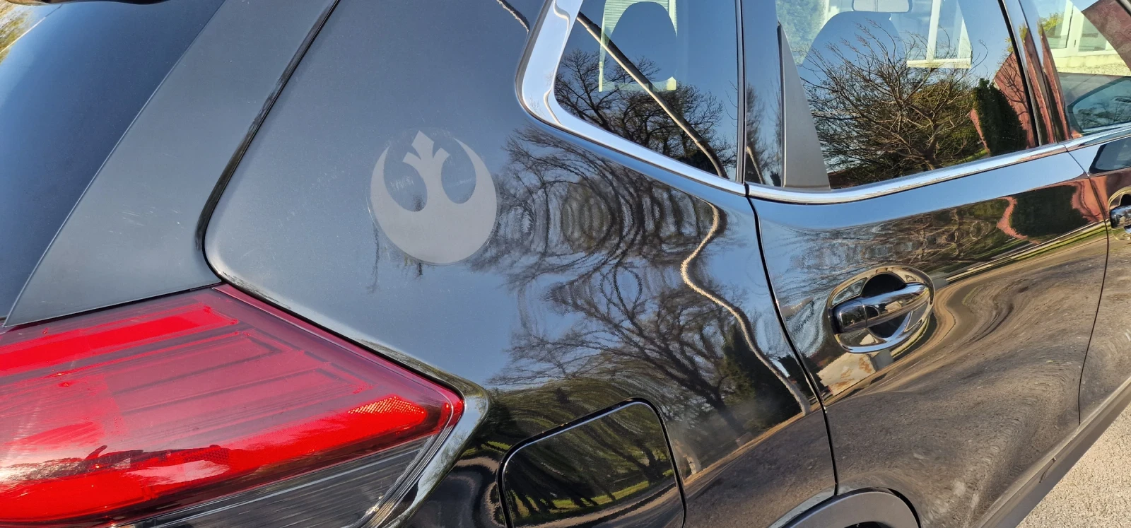 Nissan Rogue Газ-бензин, снимка 7 - Автомобили и джипове - 54313164