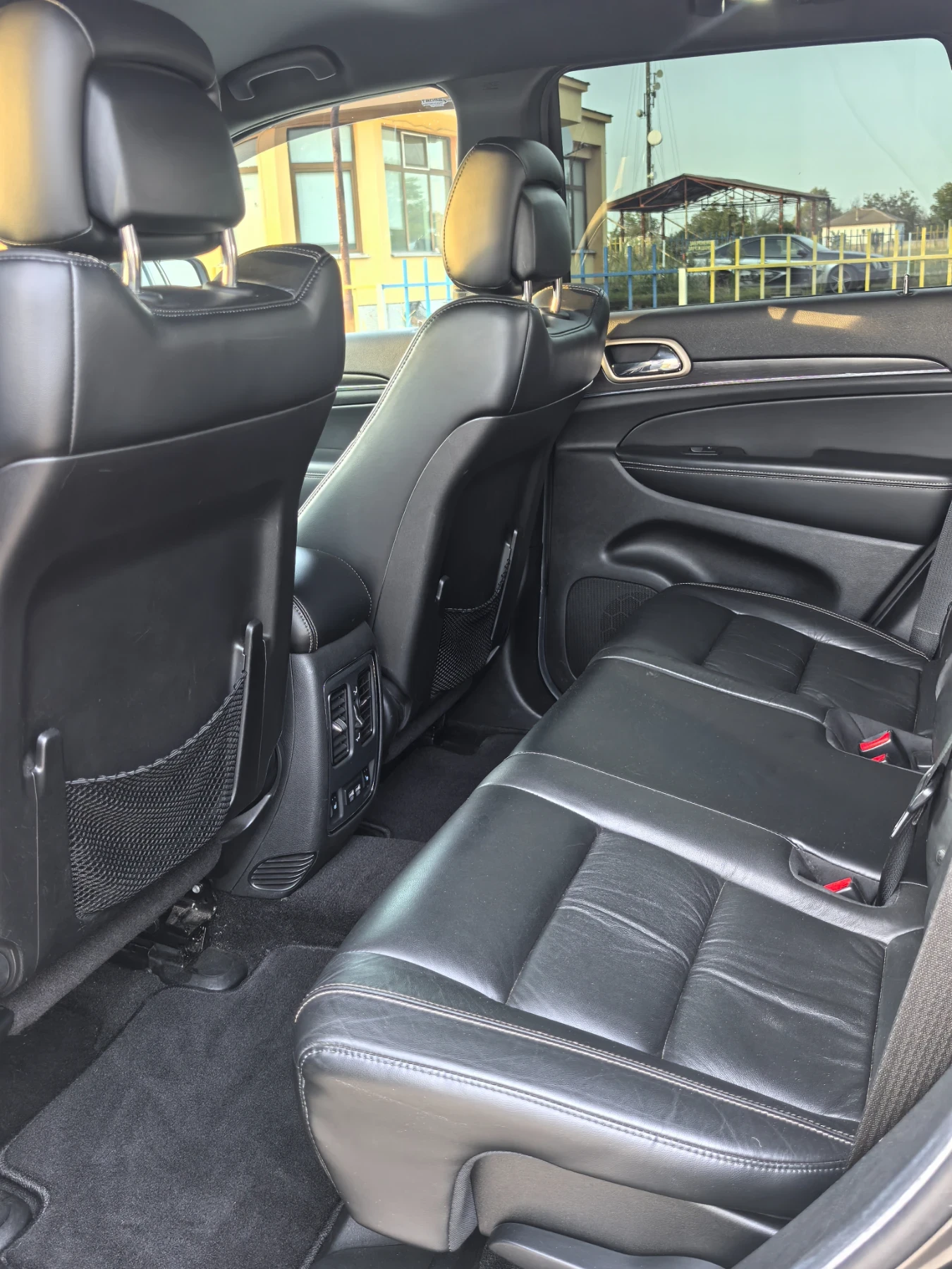 Jeep Grand cherokee 3.0 CRD , снимка 11 - Автомобили и джипове - 54427341