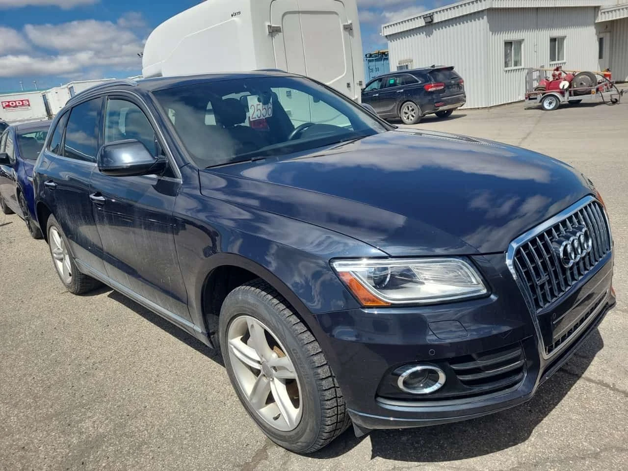 Audi Q5 * 2.0T PROGRESSIV * ОТ ПРЕДСТАВИТЕЛСТВО, снимка 2 - Автомобили и джипове - 54517944