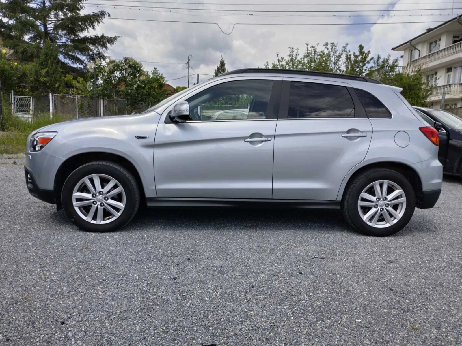Mitsubishi ASX 1.6 - 117  к.с., снимка 8 - Автомобили и джипове - 54602046