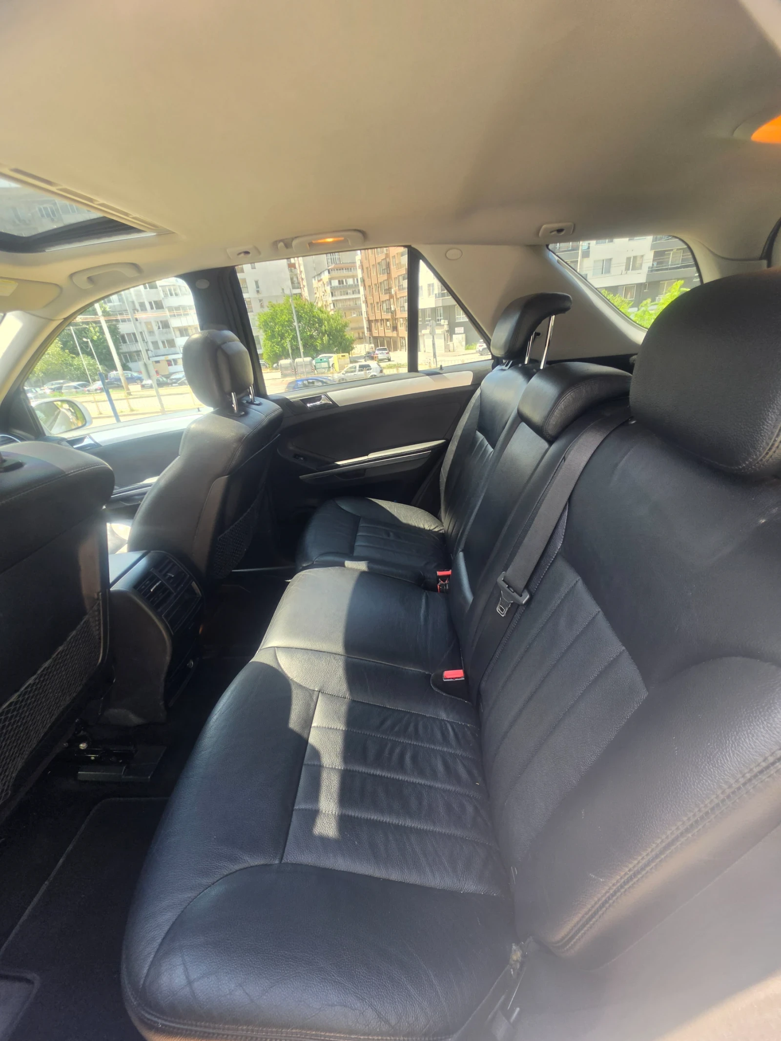 Mercedes-Benz ML, снимка 8 - Автомобили и джипове - 55383789