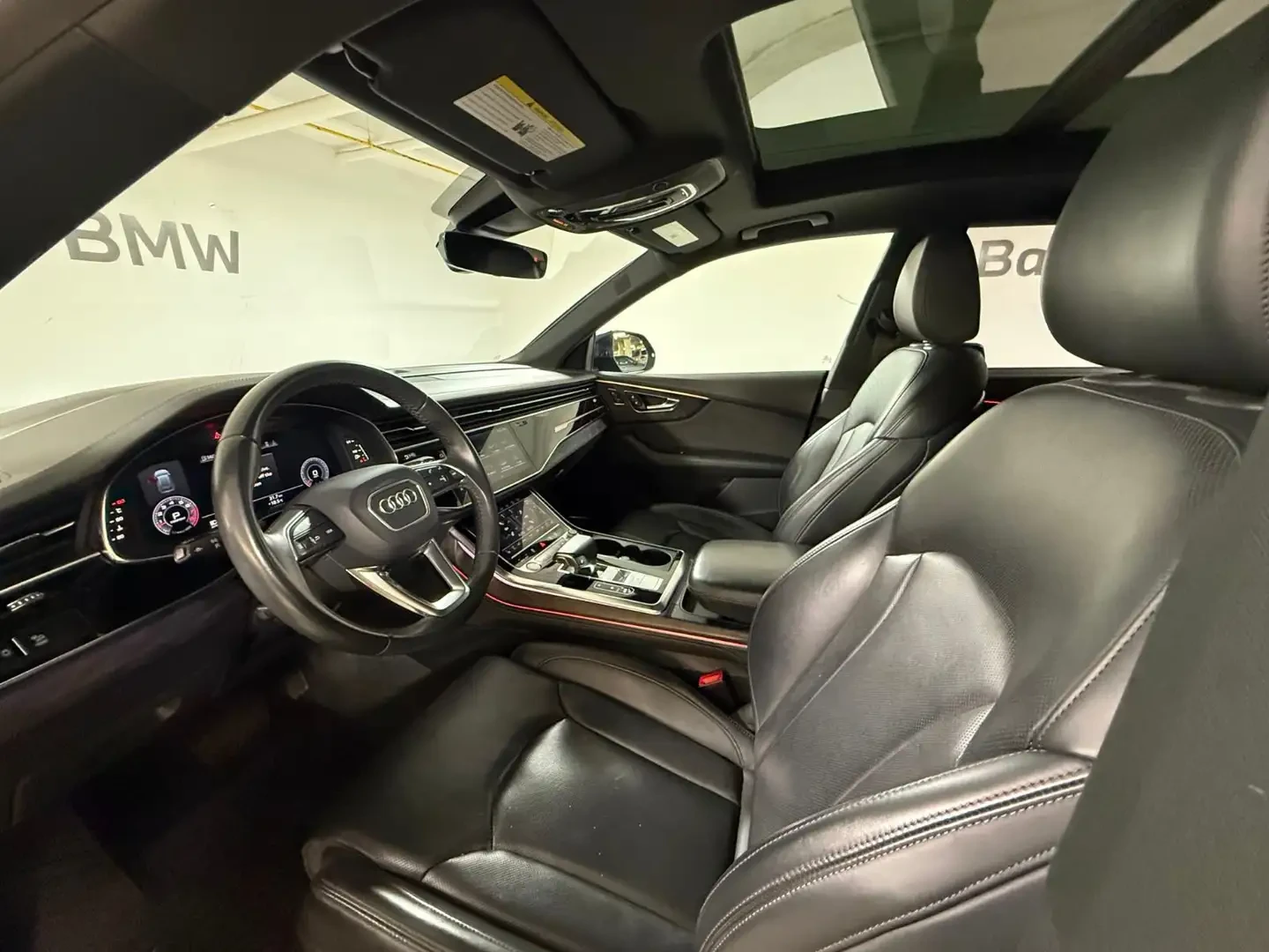 Audi Q8 55TFSI TECHNIK/PANORAMA/360CAM/ОБДУХ/ПОДГРЕВ, снимка 7 - Автомобили и джипове - 55237433