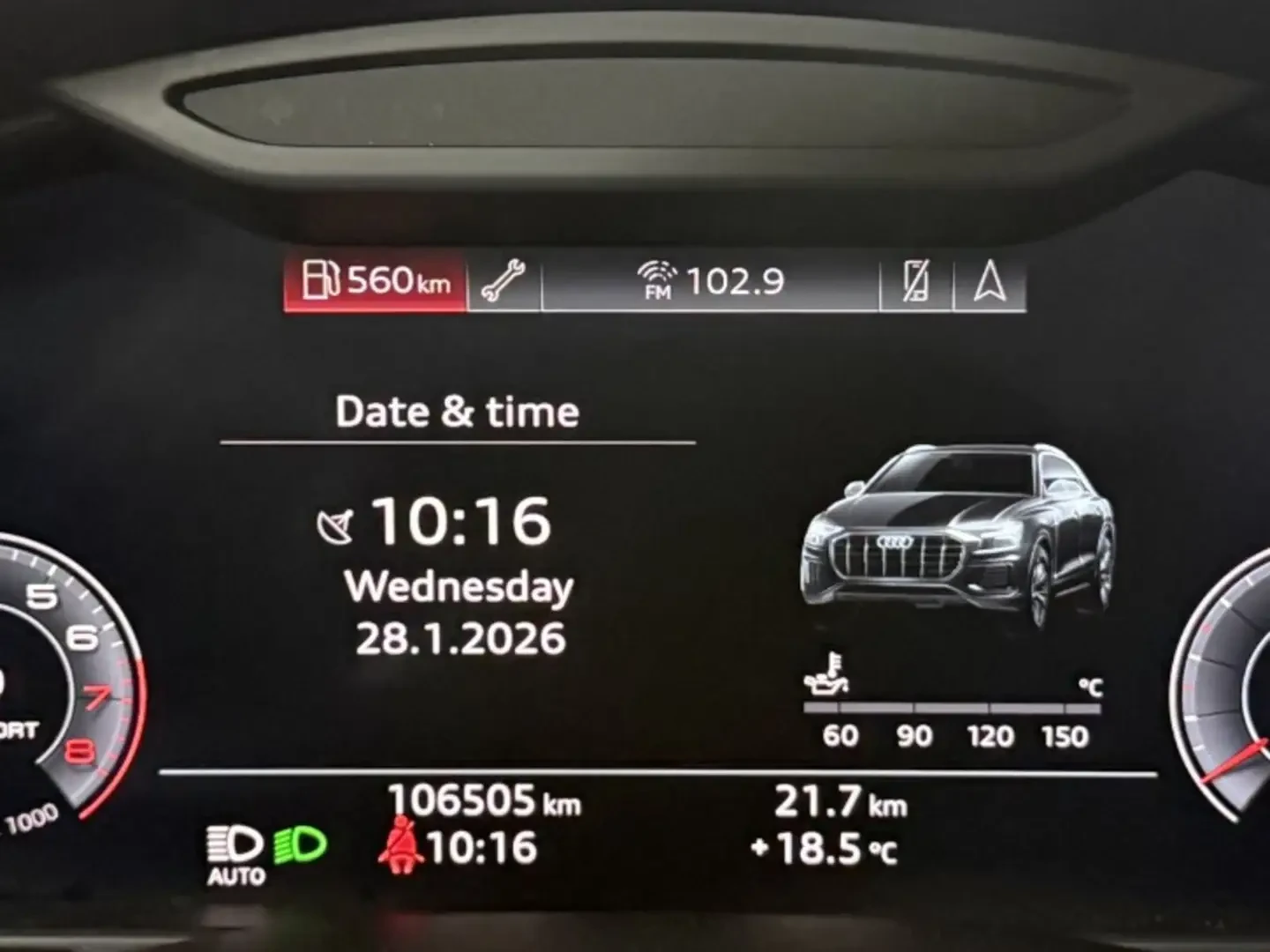 Audi Q8 55TFSI TECHNIK/PANORAMA/360CAM/ОБДУХ/ПОДГРЕВ, снимка 11 - Автомобили и джипове - 55237433