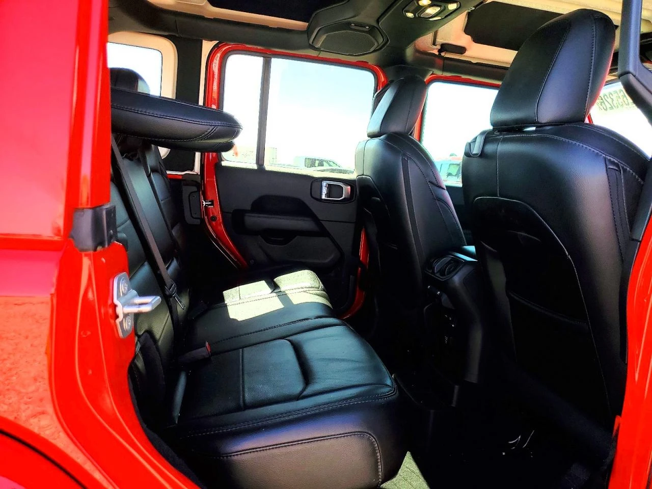 Jeep Wrangler * SAHARA*  | Mobile.bg � ����������� 11