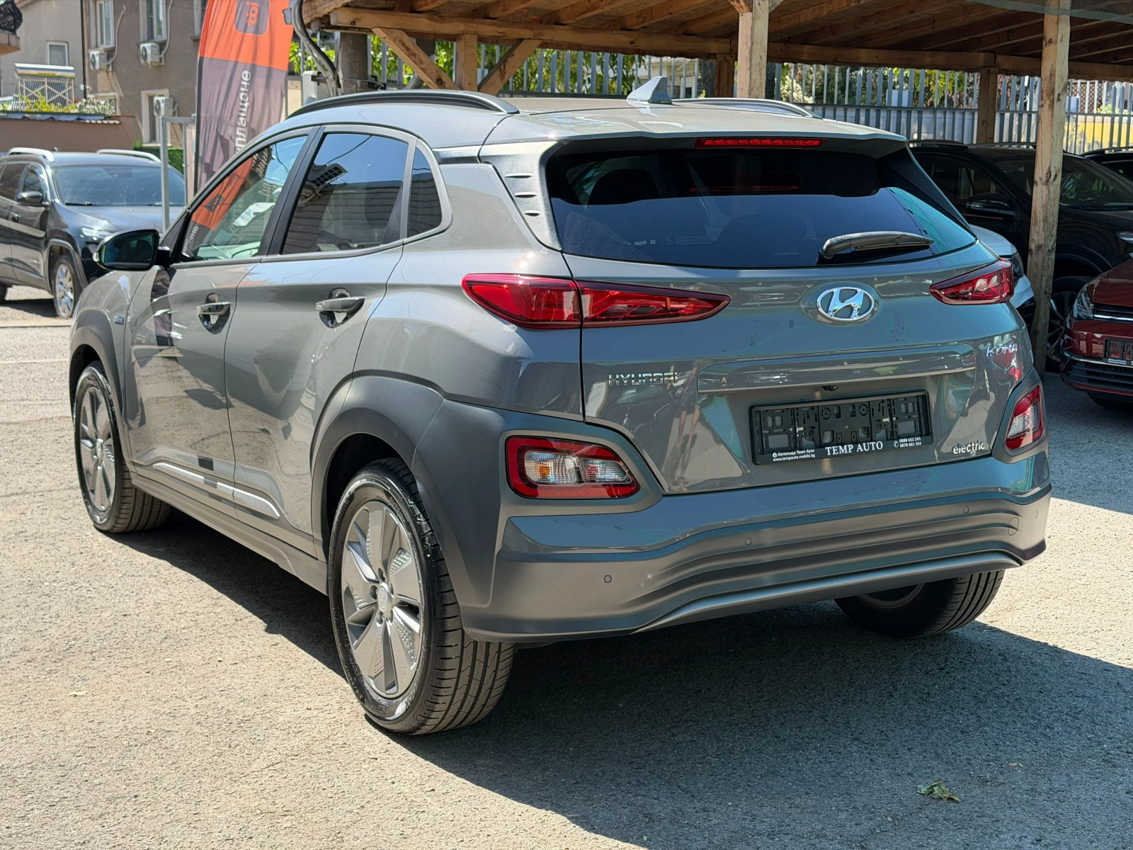 Hyundai Kona В ГАРАНЦИЯ* СЕРВИЗНА КНИЖКА С ПЪЛНА ИСТОРИЯ , снимка 7 - Автомобили и джипове - 56138200