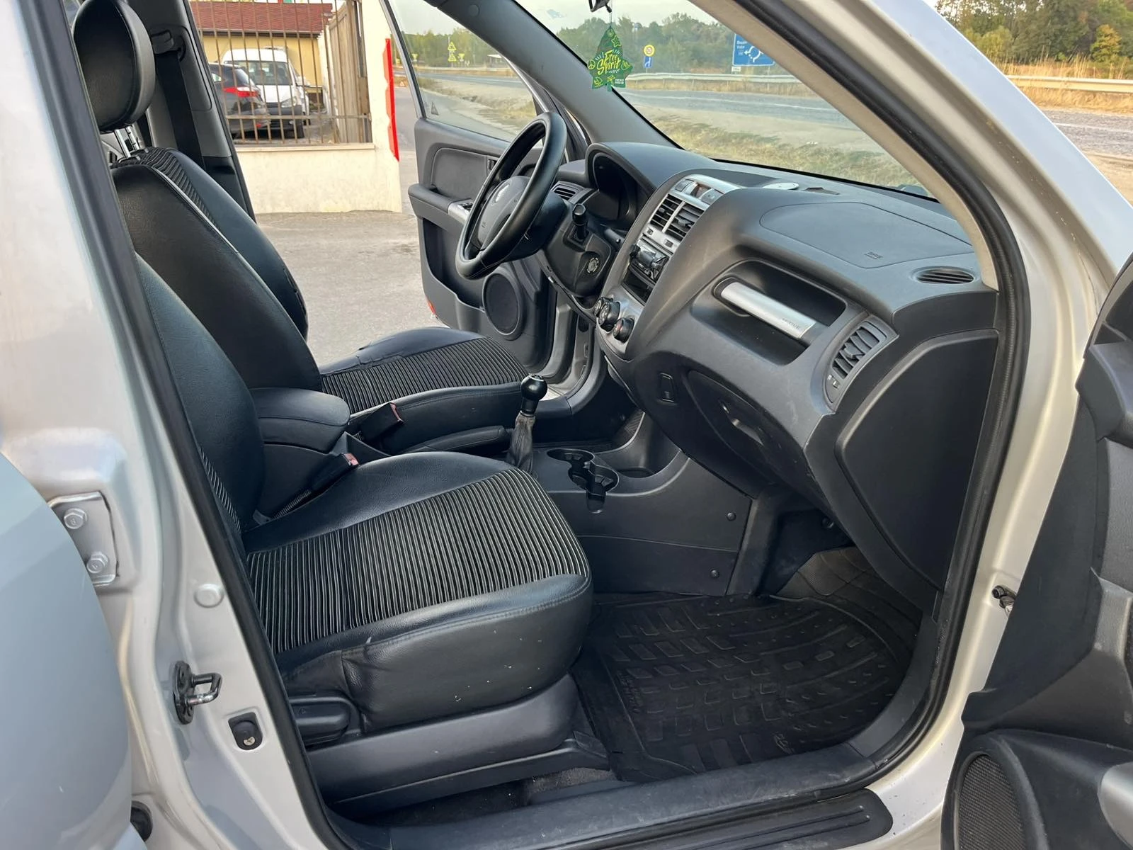 Kia Sportage 2.0CRDI 113�� 4X4 �������� ���� ������ | Mobile.bg � ����������� 11