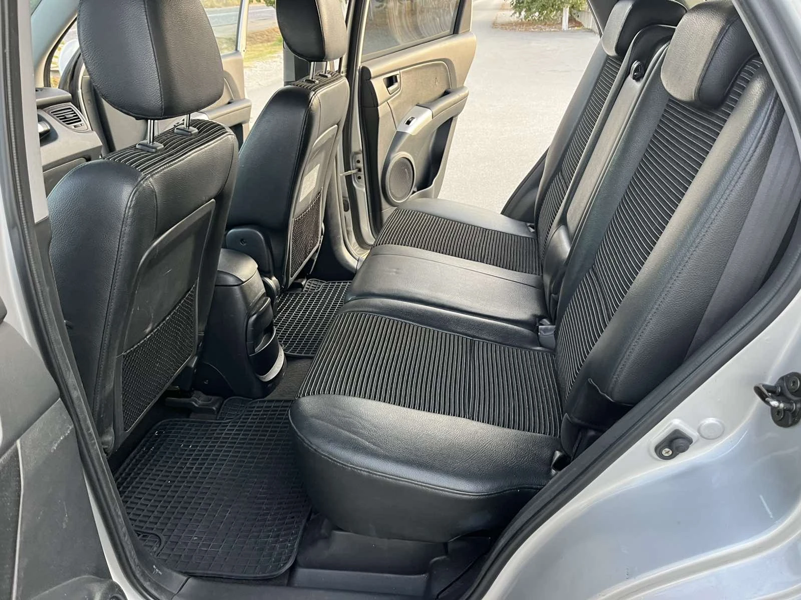 Kia Sportage 2.0CRDI 113�� 4X4 �������� ���� ������ | Mobile.bg � ����������� 9