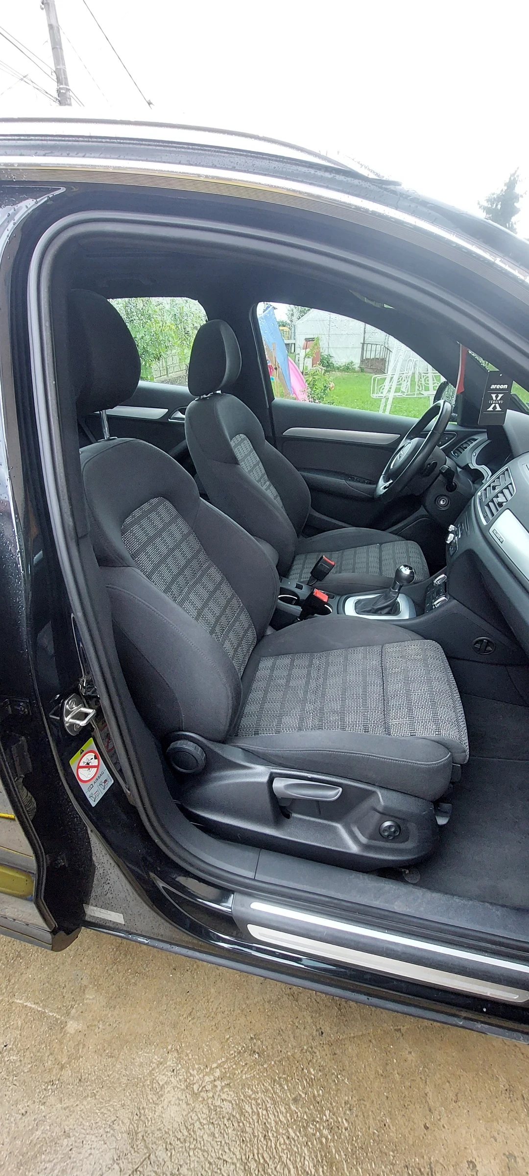Audi Q3 Full Full Full!!!, снимка 10 - Автомобили и джипове - 56636598