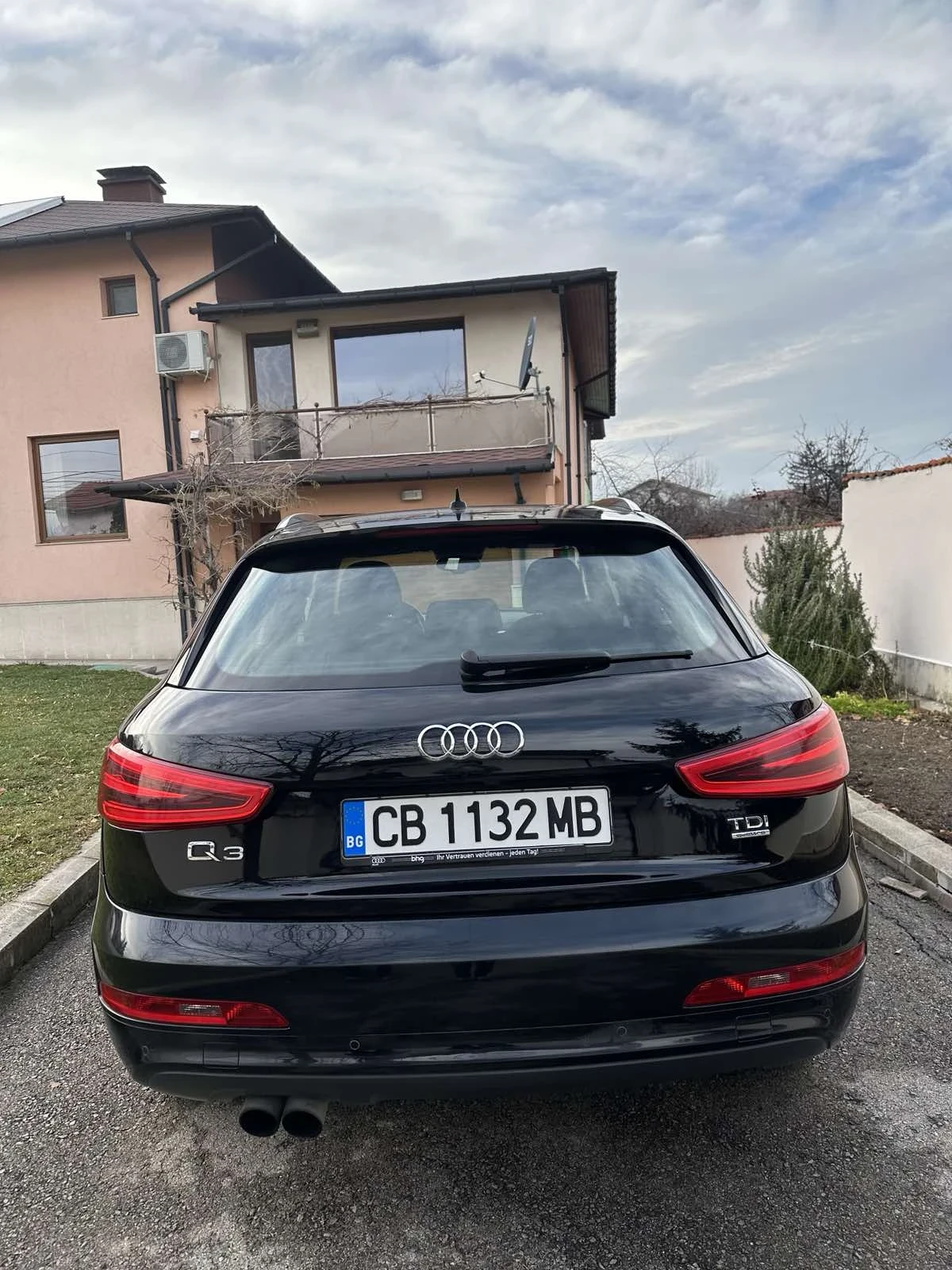 Audi Q3 Full Full Full!!!, снимка 4 - Автомобили и джипове - 56636598