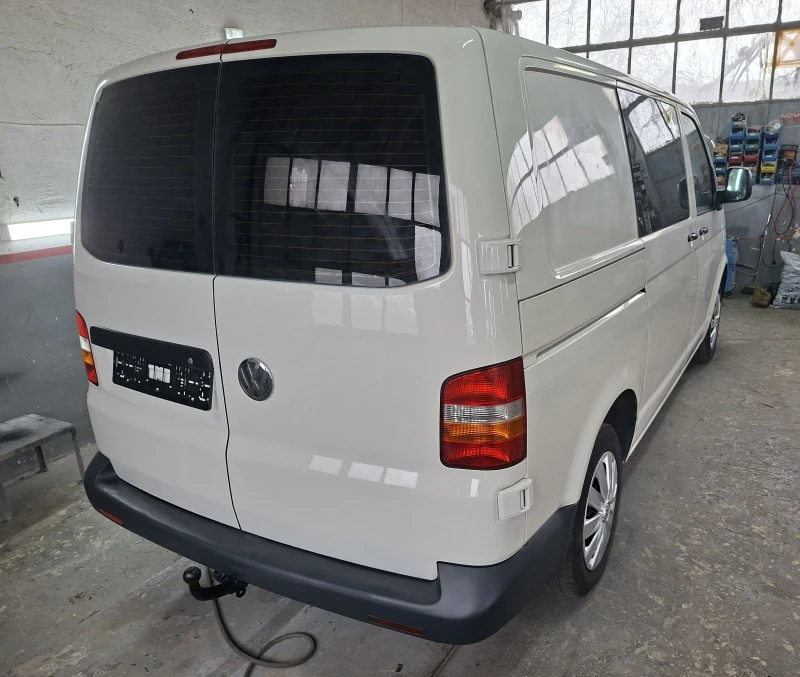 VW T5 ТОП / КЛИМАТИК, снимка 3 - Бусове и автобуси - 53445830