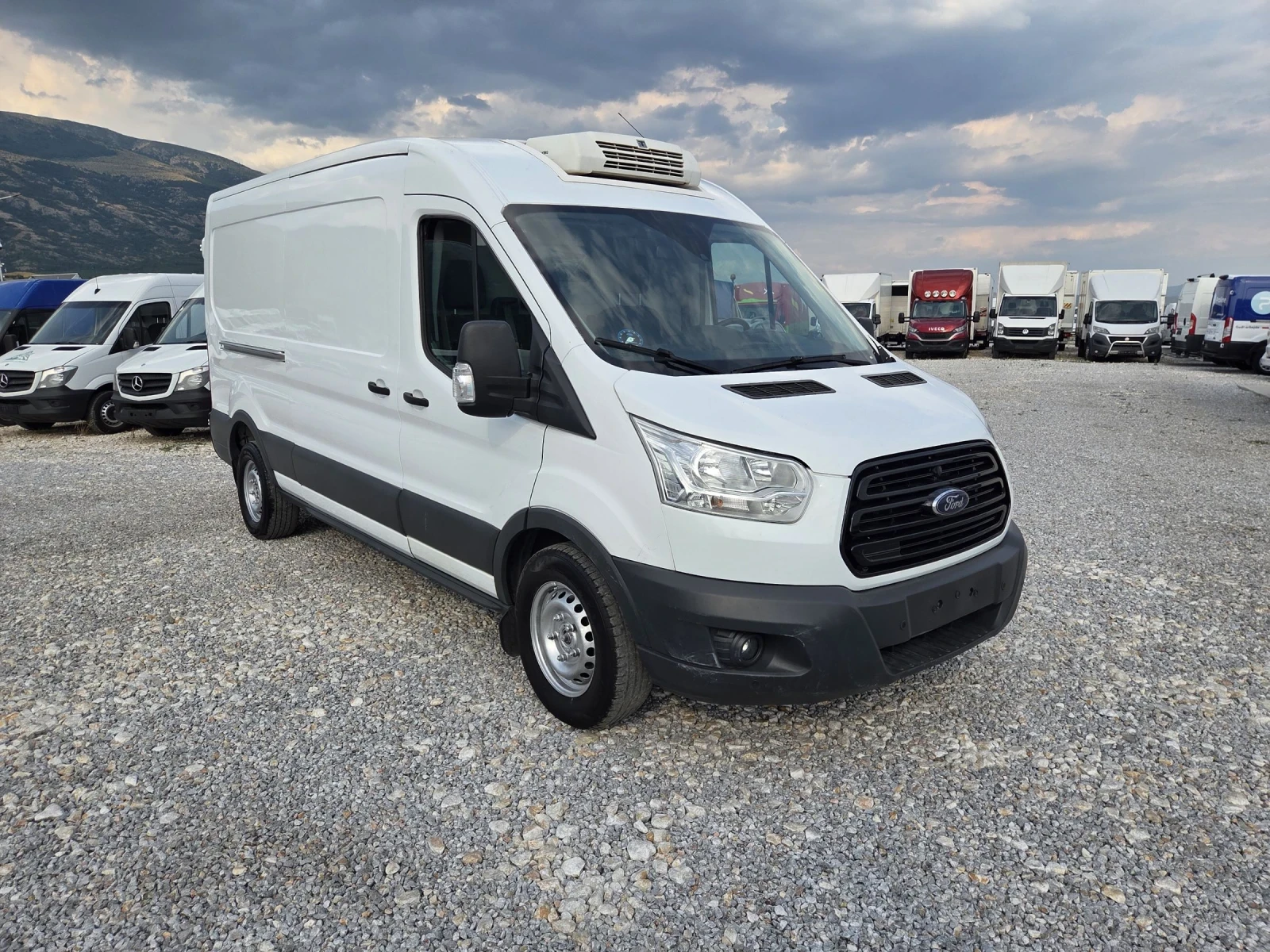 Ford Transit Хладилен, Климатик, Автомат, ЕВРО 6 - изображение 7