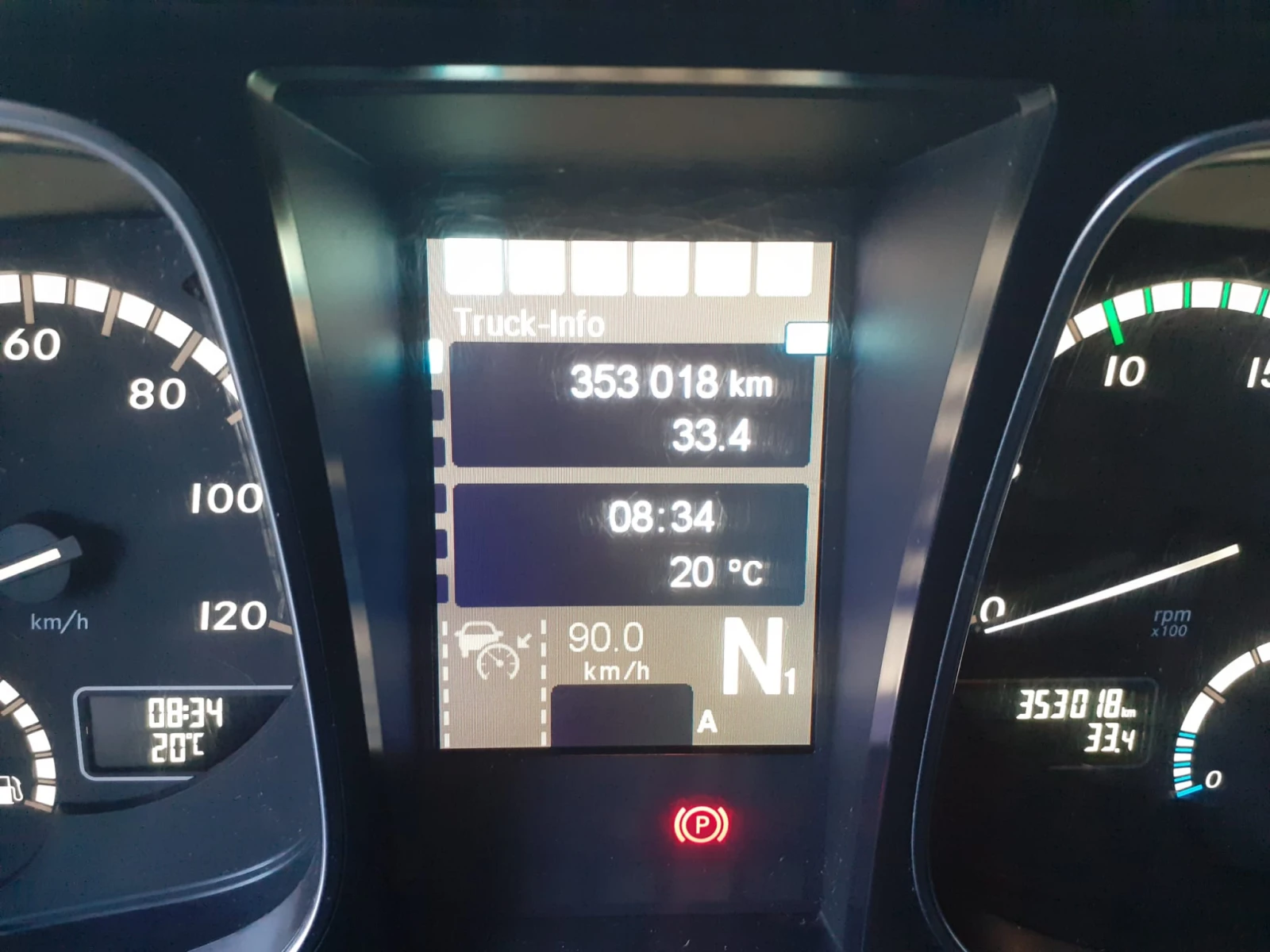 Mercedes-Benz Actros, снимка 13 - Камиони - 53964752