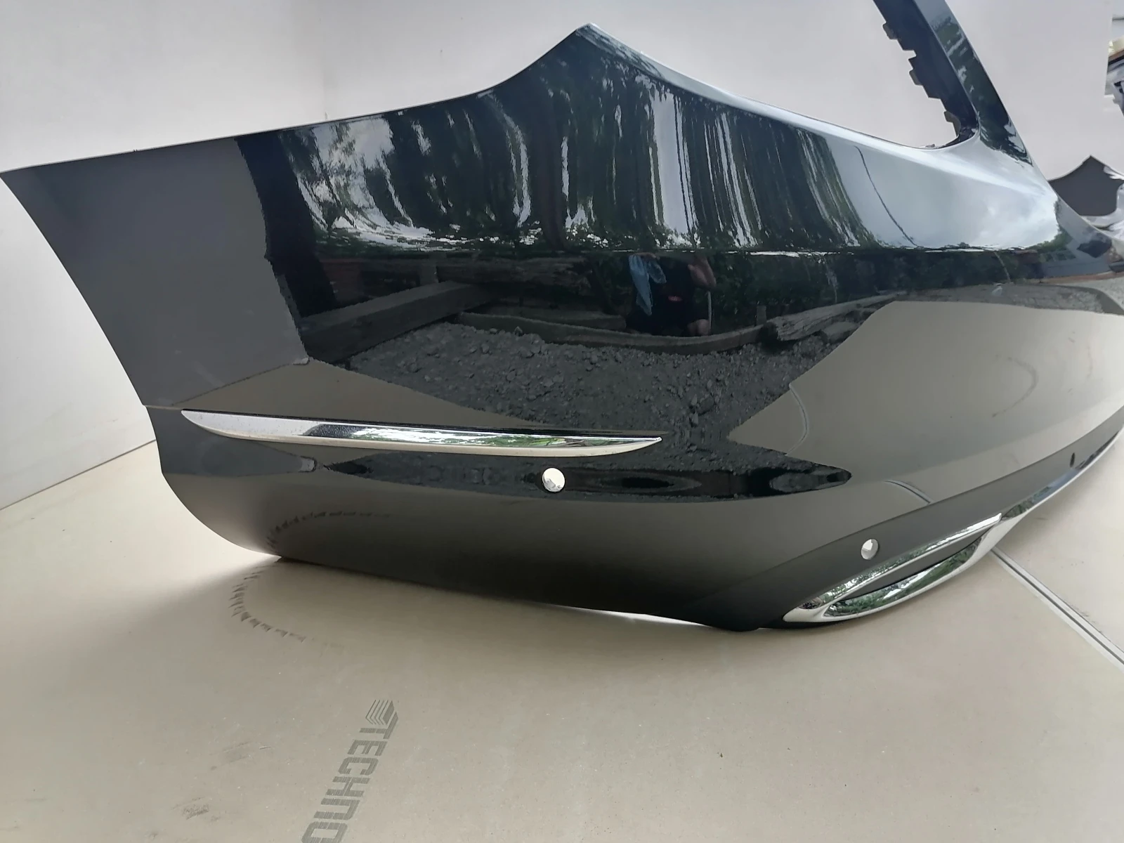 Оригиналнa броня Мерцедес Mercedes C Class Ц клас W205 A2058850138 Avantgarde Sedan (2015), снимка 3 - Части - 55741882