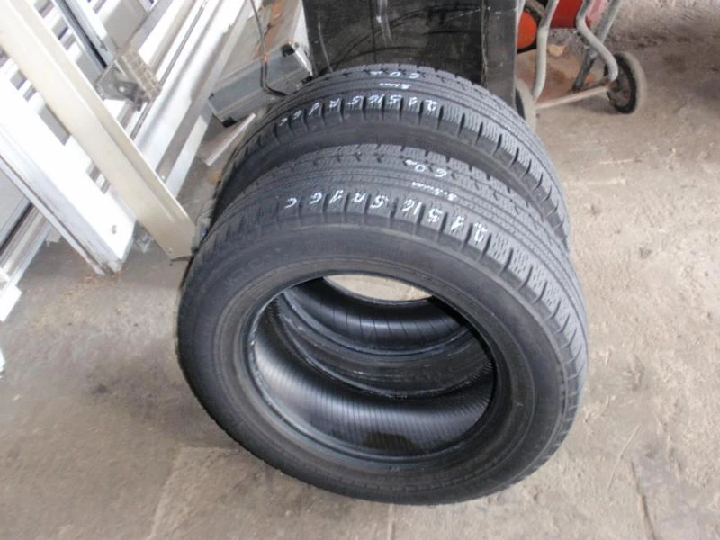 Гуми Всесезонни 215/65R16, снимка 6 - Гуми и джанти - 8933672