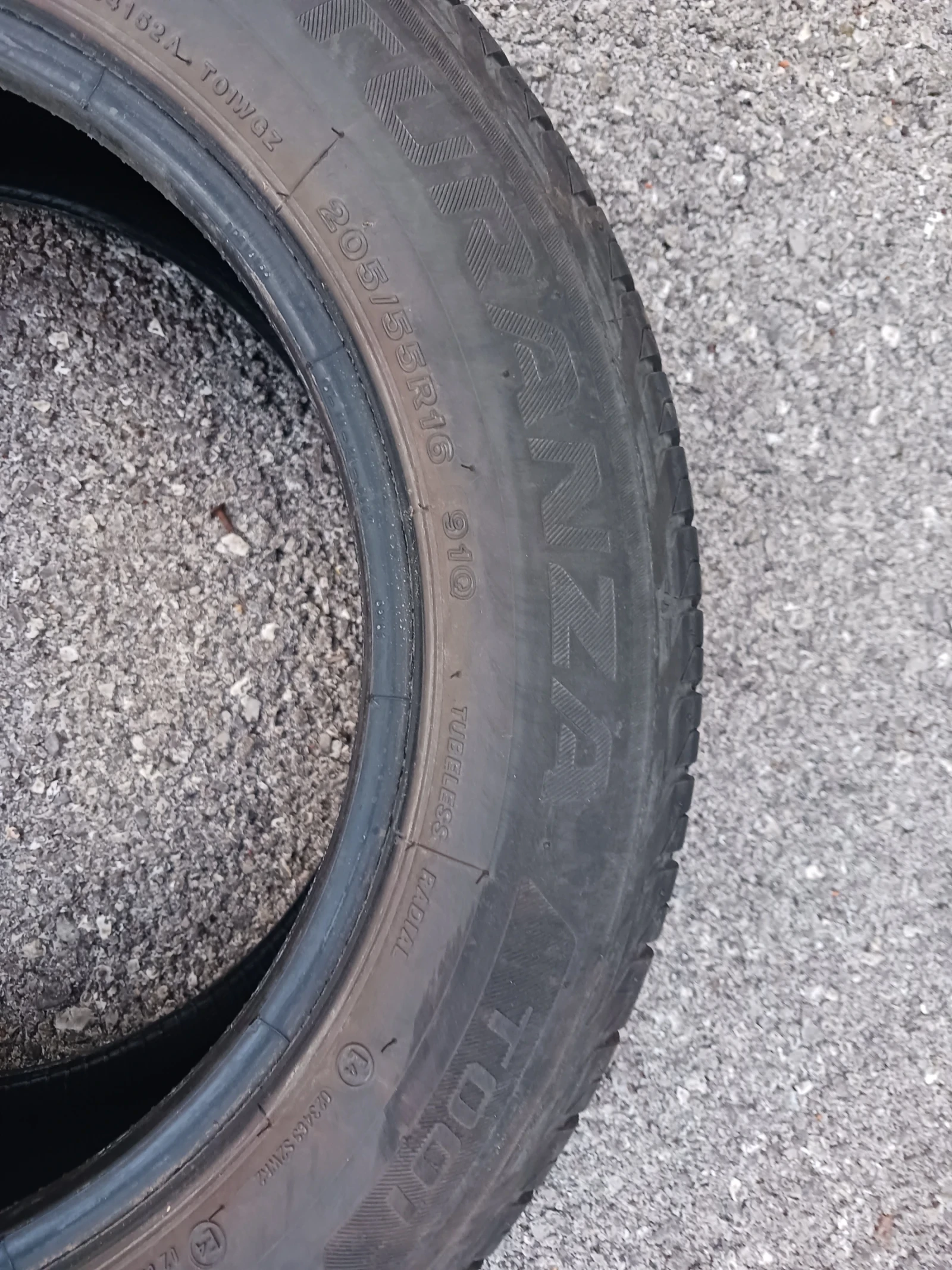 Гуми Летни 205/55R16, снимка 3 - Гуми и джанти - 55268396
