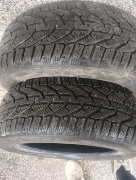 Гуми Зимни 205/55R16, снимка 2 - Гуми и джанти - 52702489