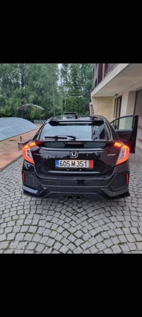 Honda Civic 1.5 Turbo - 28999 лв. / 14826.95 € - 55064690 5
