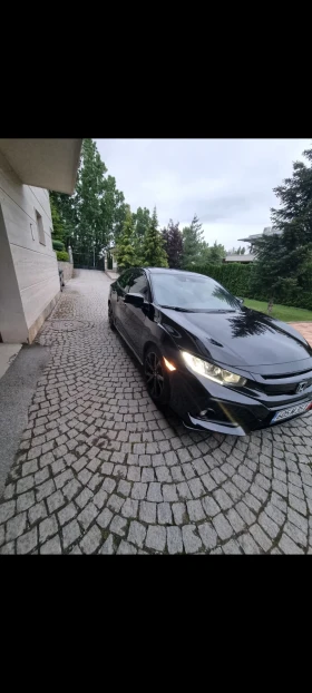 Honda Civic 1.5 Turbo - 28999 лв. / 14826.95 € - 55064690 15