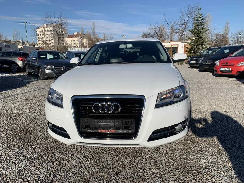 Audi A3 1.8T, снимка 2 - Автомобили и джипове - 43502082