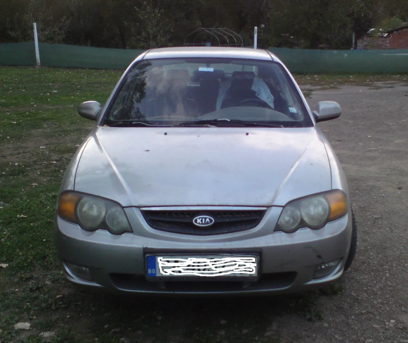 Kia Shuma II, снимка 2 - Автомобили и джипове - 48702838