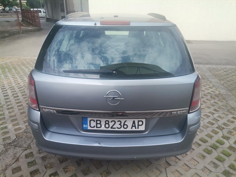 Opel Astra 1.9 CDTI, снимка 3 - Автомобили и джипове - 46068224