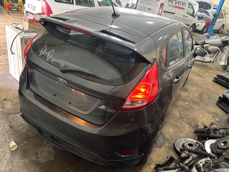 Ford Fiesta ST, снимка 6 - Автомобили и джипове - 48952415