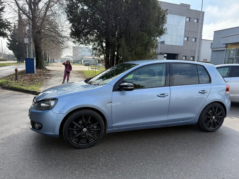 VW Golf Golf R, снимка 5 - Автомобили и джипове - 53407114
