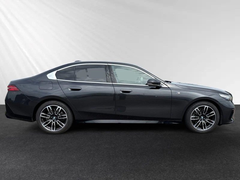 BMW 520 i M-SPORT PAKET CAMERA LED , снимка 4 - Автомобили и джипове - 51526683