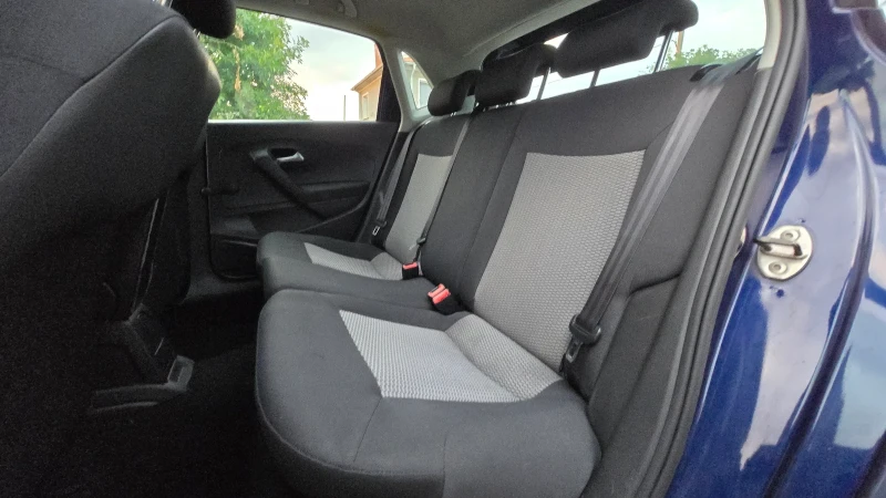 VW Polo, снимка 14 - Автомобили и джипове - 52581181