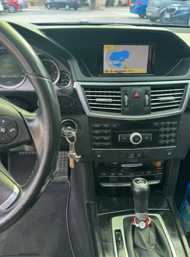 Mercedes-Benz E 220 w212 2.2 170HP, снимка 9 - Автомобили и джипове - 52142896