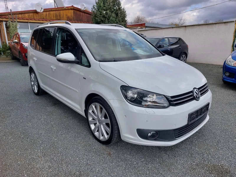 VW Touran 1.6, 7м, 6ск, снимка 3 - Автомобили и джипове - 52480149