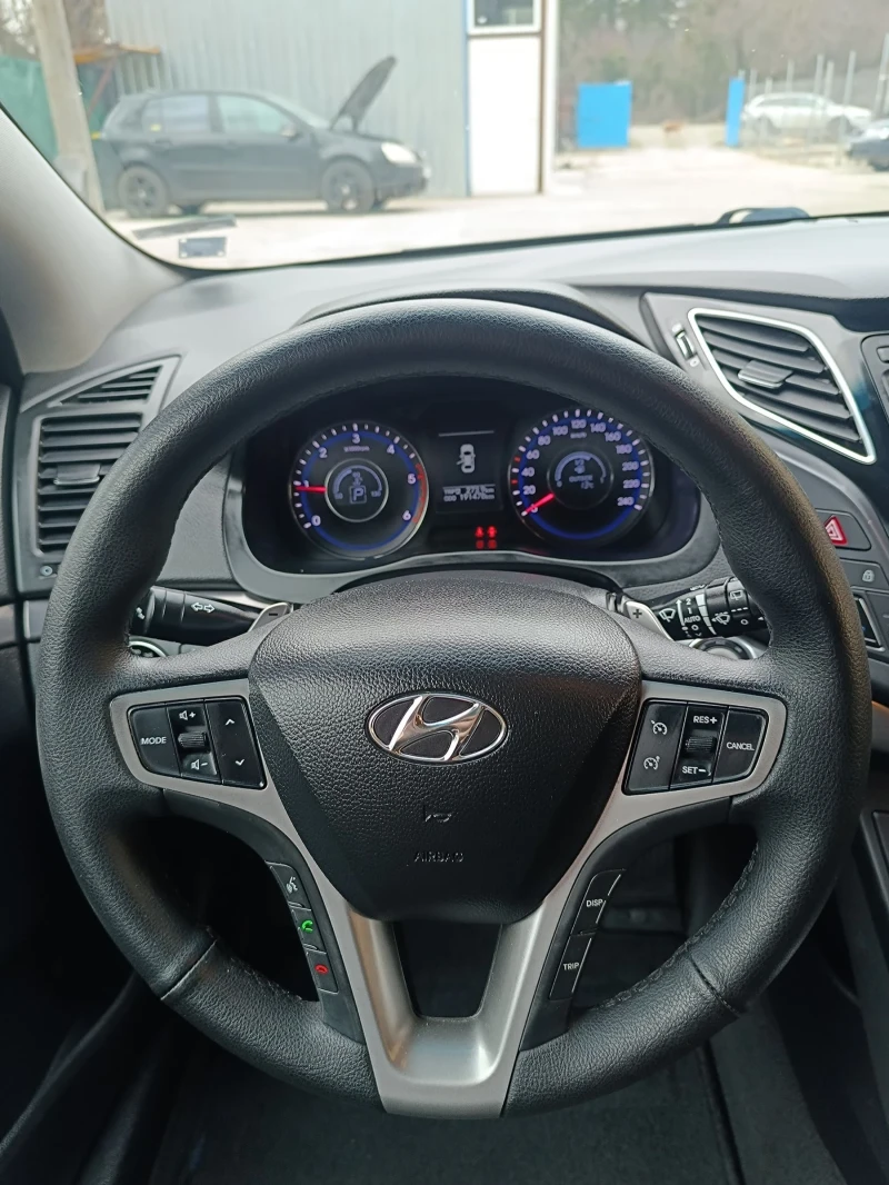 Hyundai I40 1.7 Crdi Automatic , снимка 13 - Автомобили и джипове - 53026082