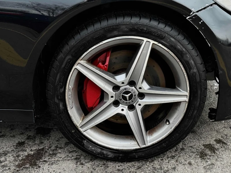 Mercedes-Benz C 300 * 4dr Sdn 4MATIC * CARFAX * БЕЗ ПЪРВОНАЧАЛНА ВНОСК, снимка 7 - Автомобили и джипове - 53219683