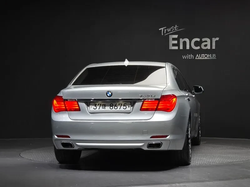 BMW 730, снимка 4 - Автомобили и джипове - 54600933