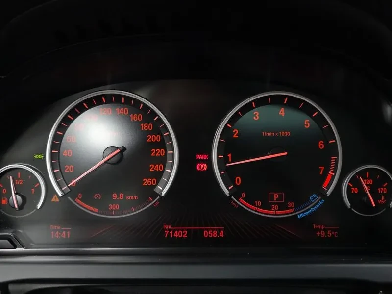 BMW 730, снимка 8 - Автомобили и джипове - 54600933
