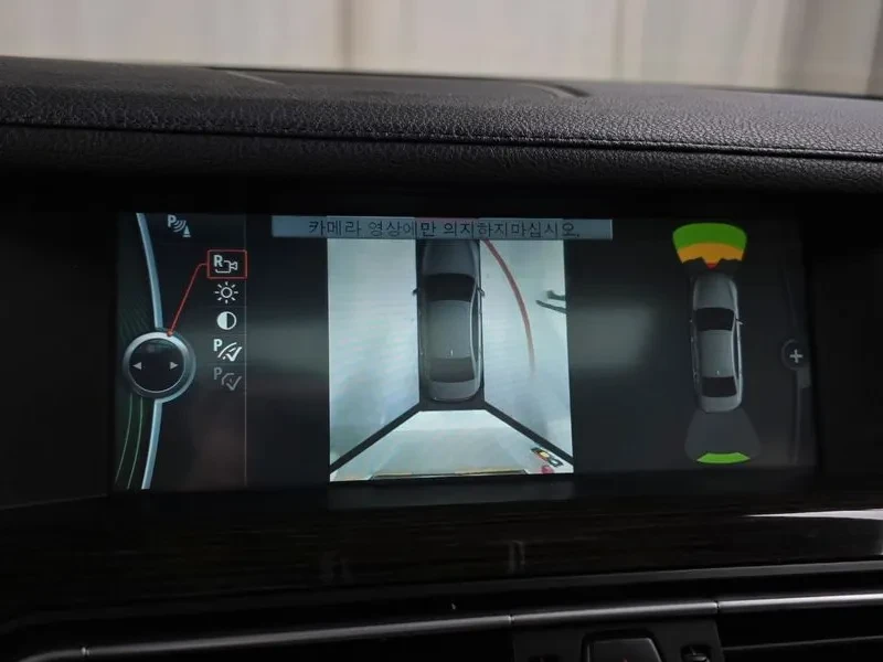 BMW 730, снимка 16 - Автомобили и джипове - 54600933