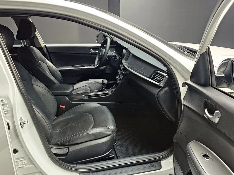 Kia K5 2.0| 160к.с., снимка 11 - Автомобили и джипове - 56161401